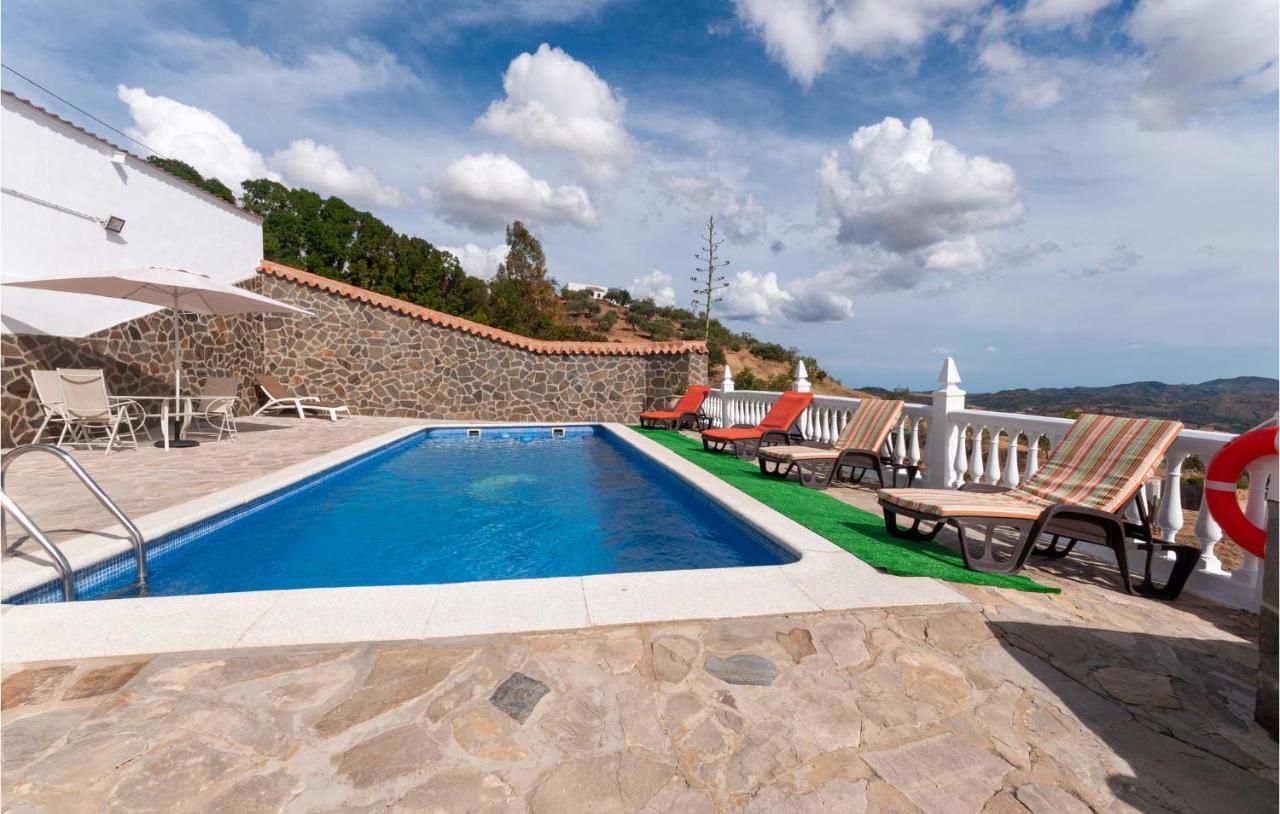 Awesome Home In Antequera With Wifi ภายนอก รูปภาพ