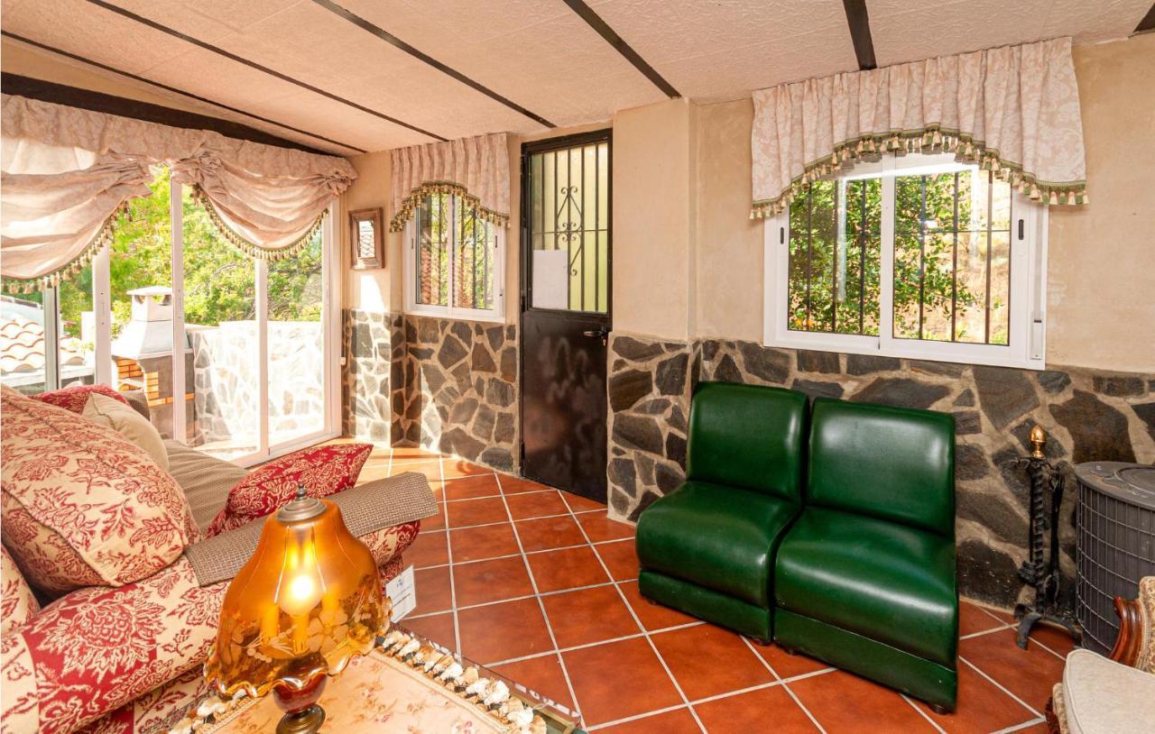 Awesome Home In Antequera With Wifi ภายนอก รูปภาพ