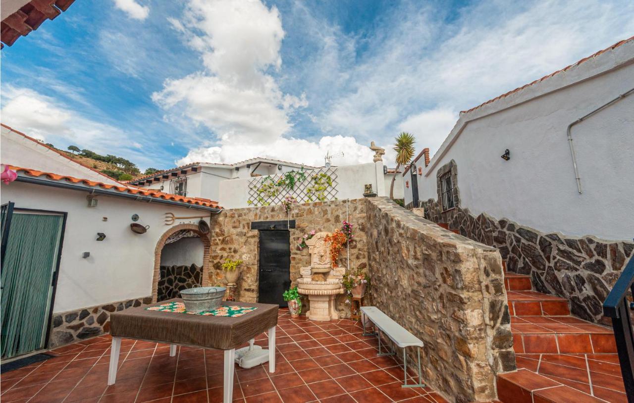 Awesome Home In Antequera With Wifi ภายนอก รูปภาพ