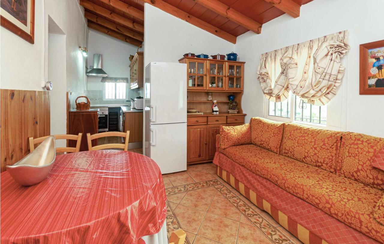 Awesome Home In Antequera With Wifi ภายนอก รูปภาพ