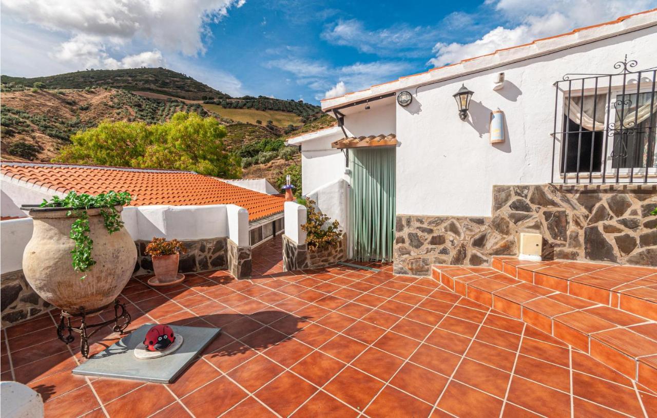 Awesome Home In Antequera With Wifi ภายนอก รูปภาพ